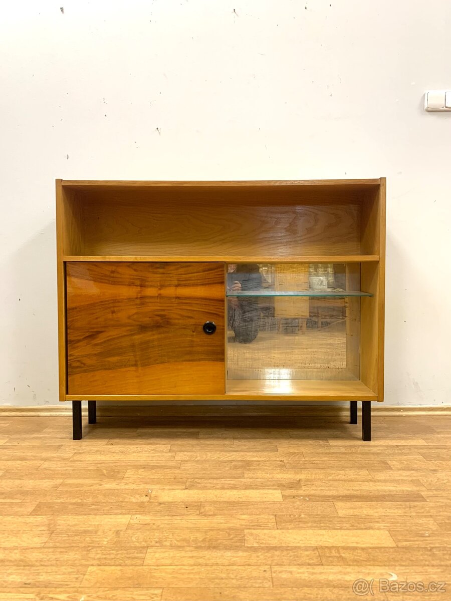 Retro komoda 60. léta — - - 5