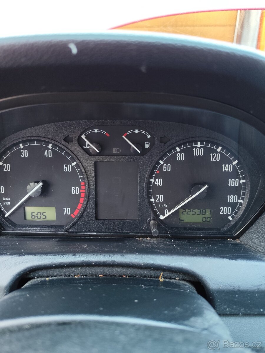 Škoda Fabia combi 1.4 55kw 2002 - 5