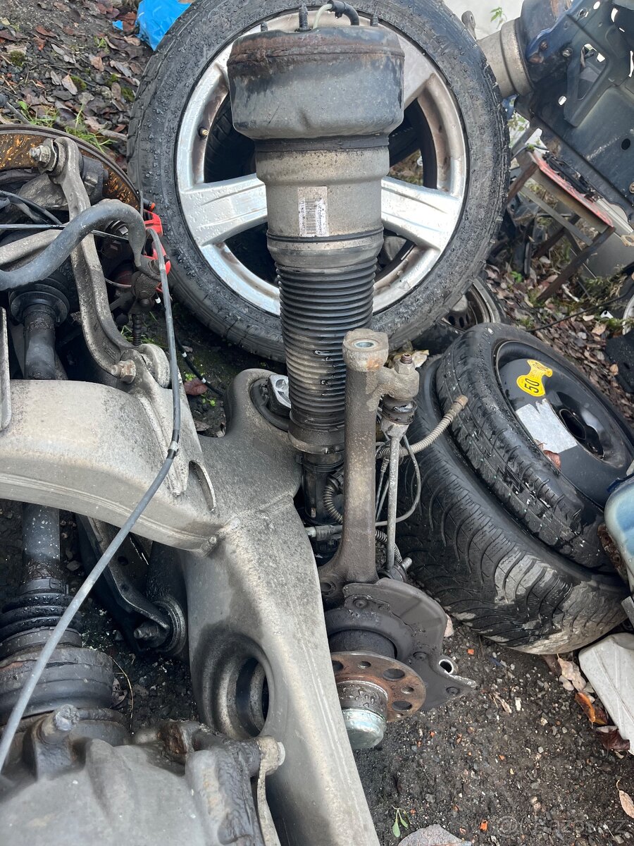 Náhradní díly Mercedes Benz S - 5