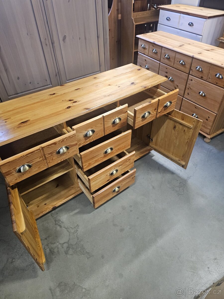 Dřevěná komoda" - 5