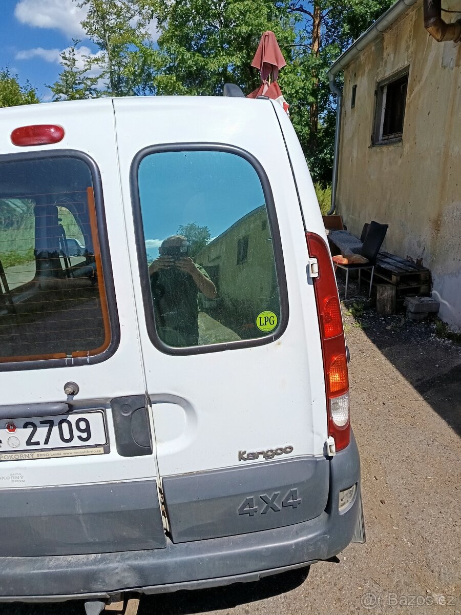 Kangoo 1.6 16v 4x4 LPG (2006) - 5