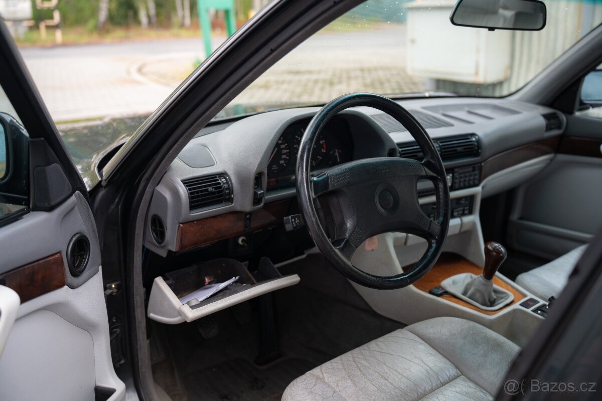 BMW E32 735i - 5