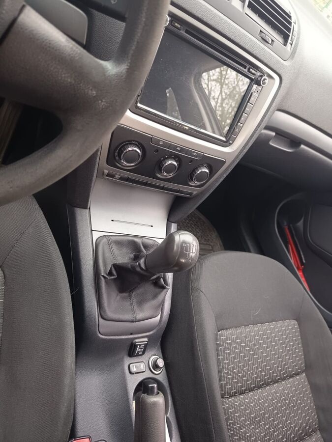 Škoda Octavia 2 Facelift 5dv LPG původ ČR - 5