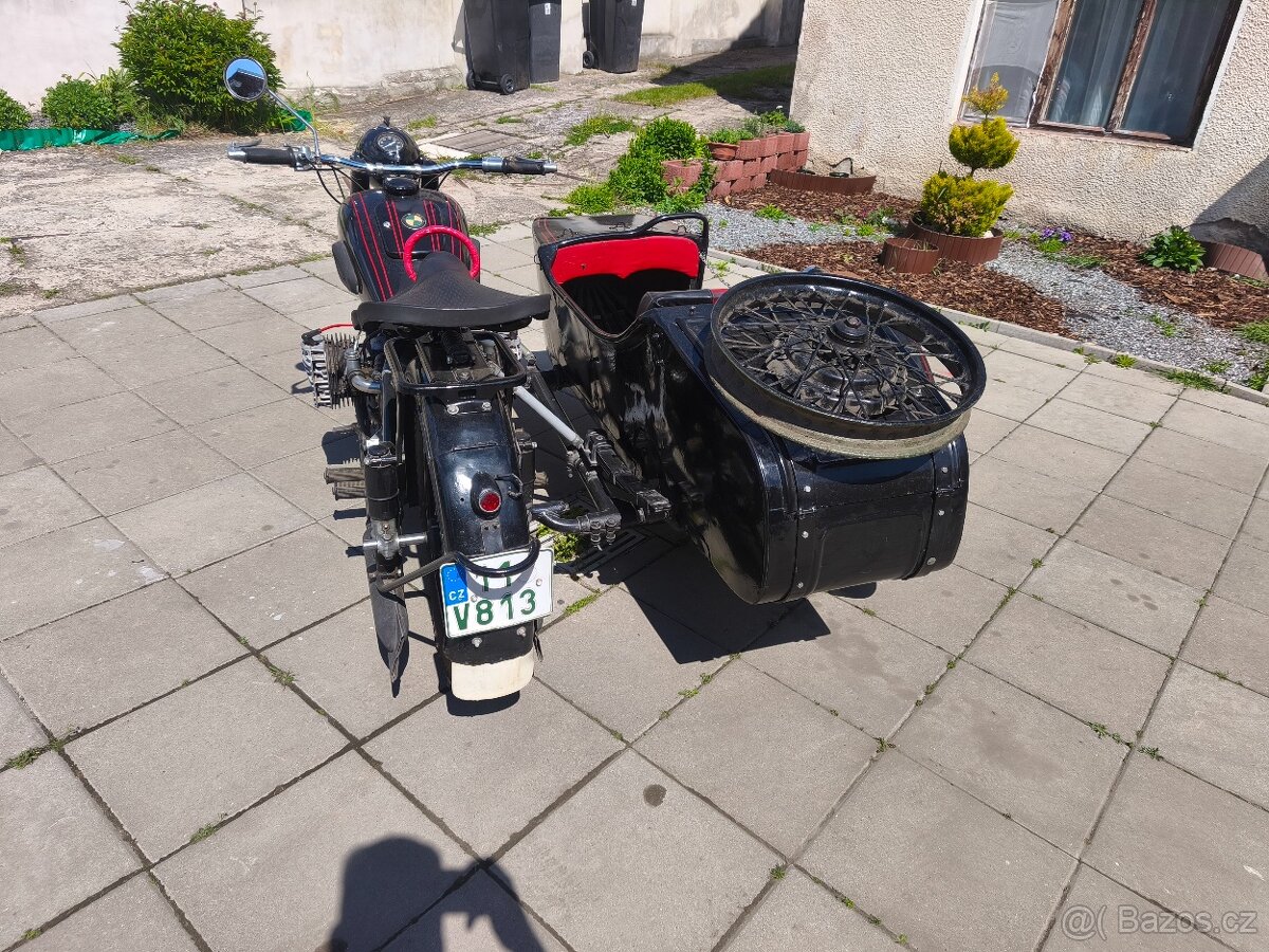 Moto M750 - 5