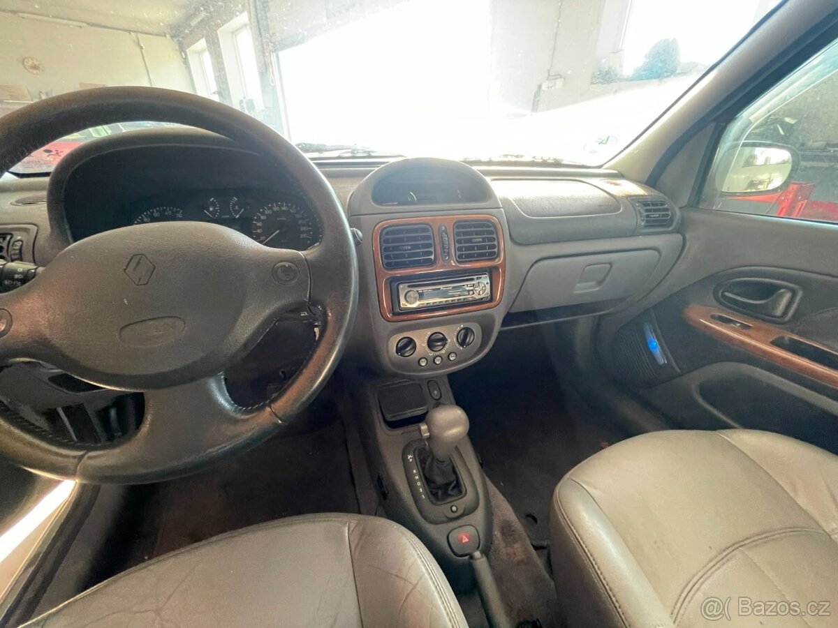 Renault Clio II 1.6i AUTOMAT, INITIALE - 5