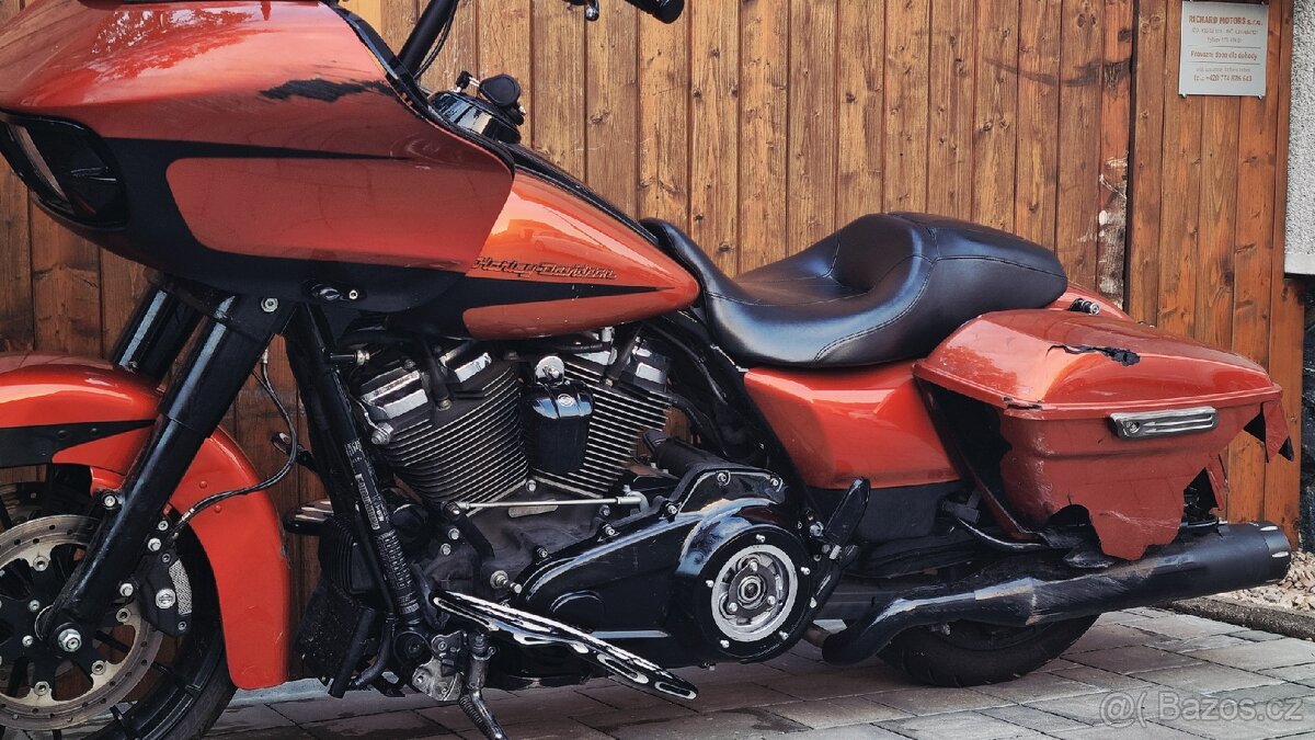 Harley-Davidson Road GLIDE 2019 EU - 5