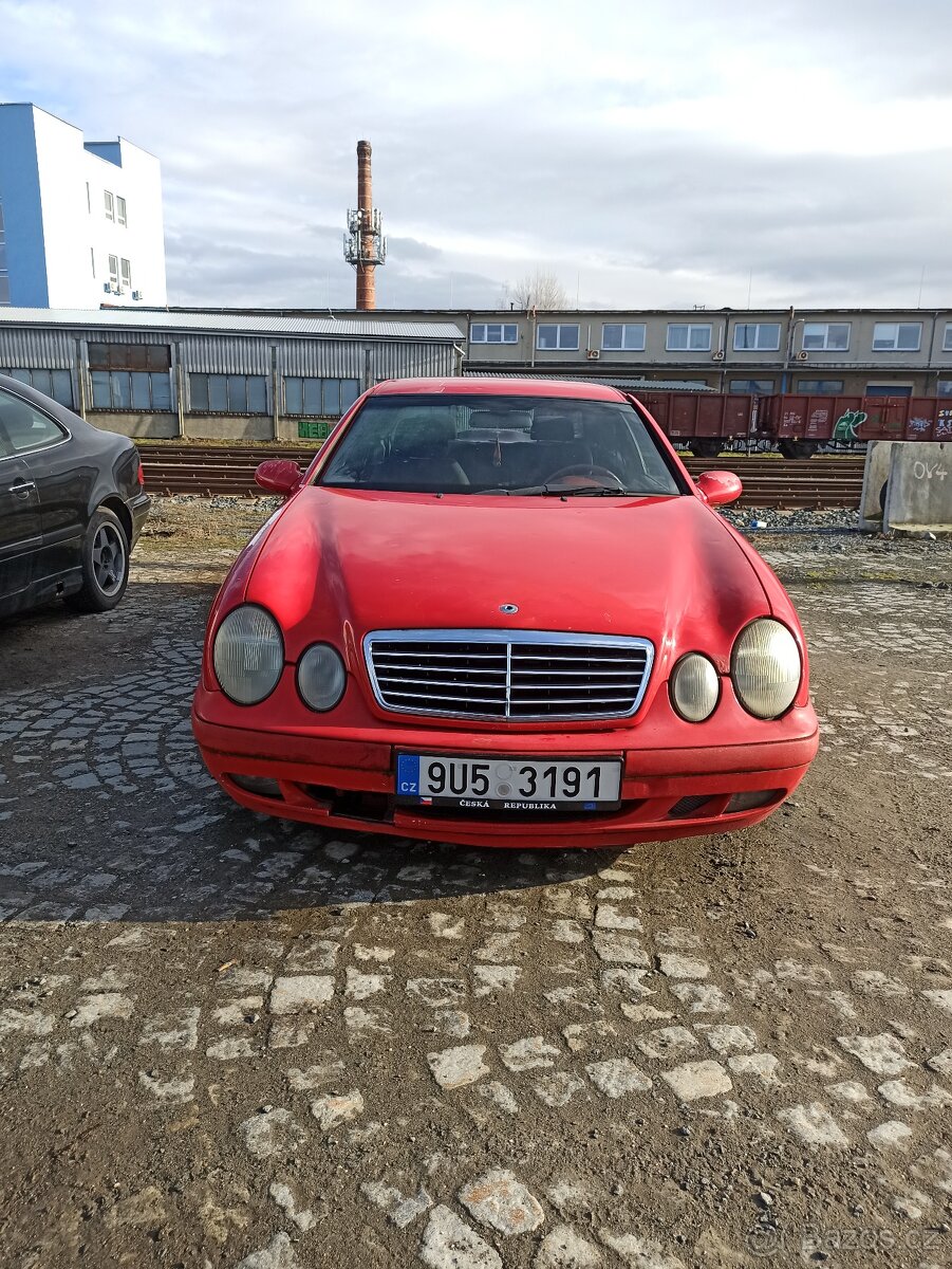 Náhradní díly na Mercedes CLK w 208 - 5