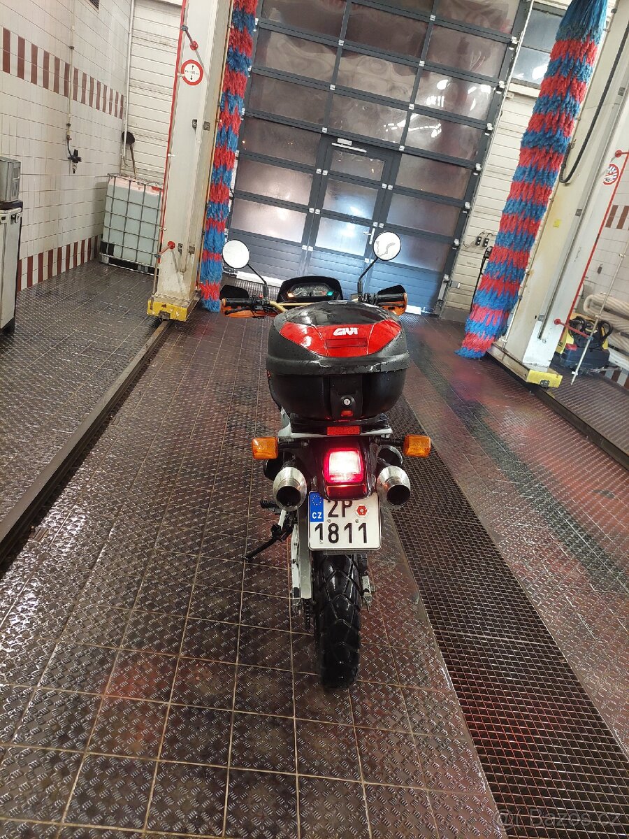 Prodám honda dominator nx 650
