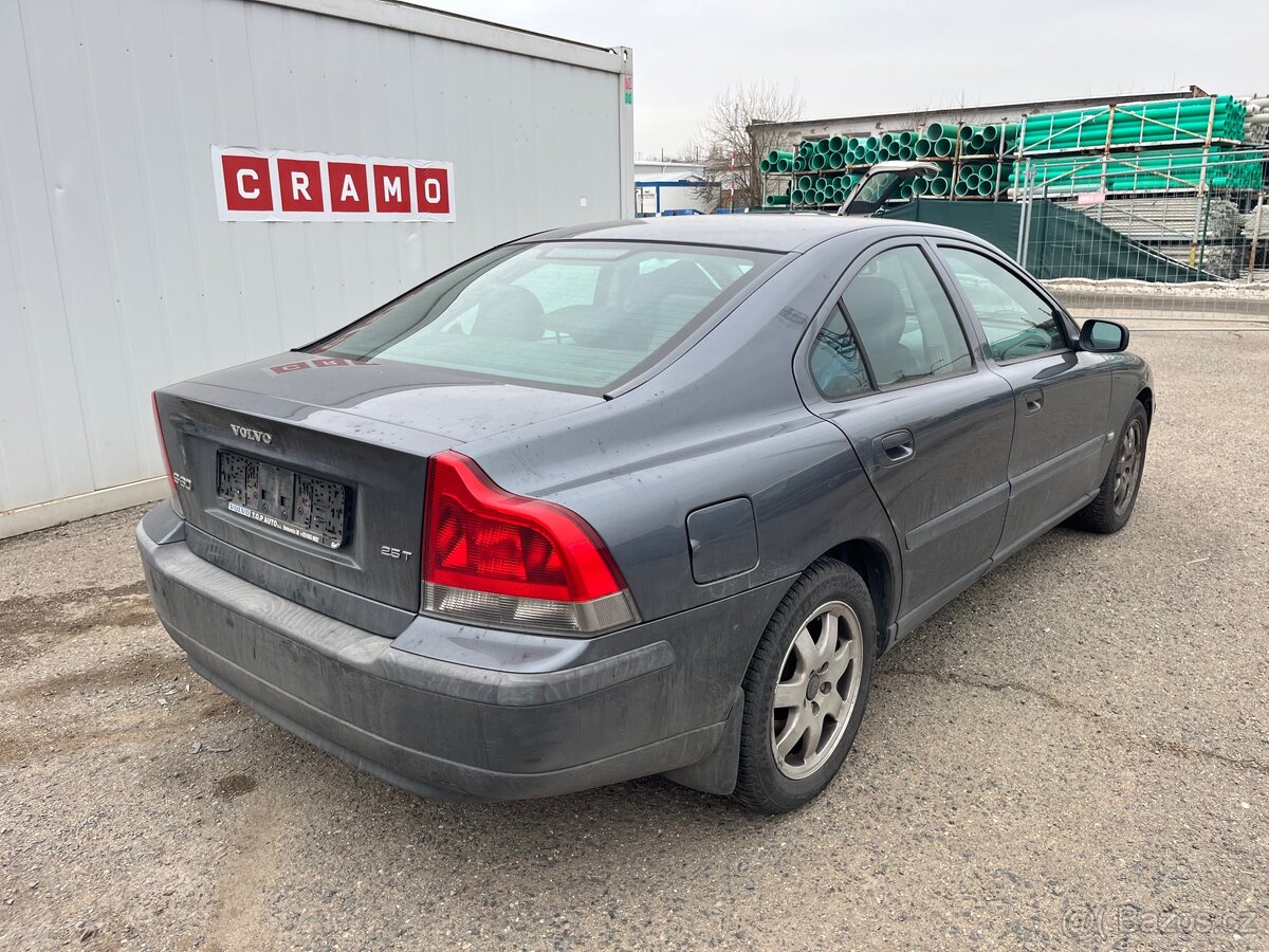 Volvo S60 2.5T 154kW - náhradní díly - 5