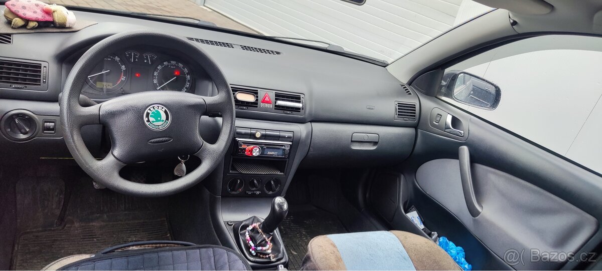 Škoda Octavia 1.6 mPi - 5