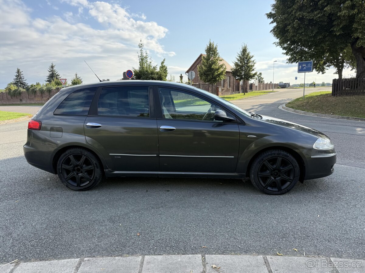 Fiat Croma 2.4jtd 147kw +Automat - 5