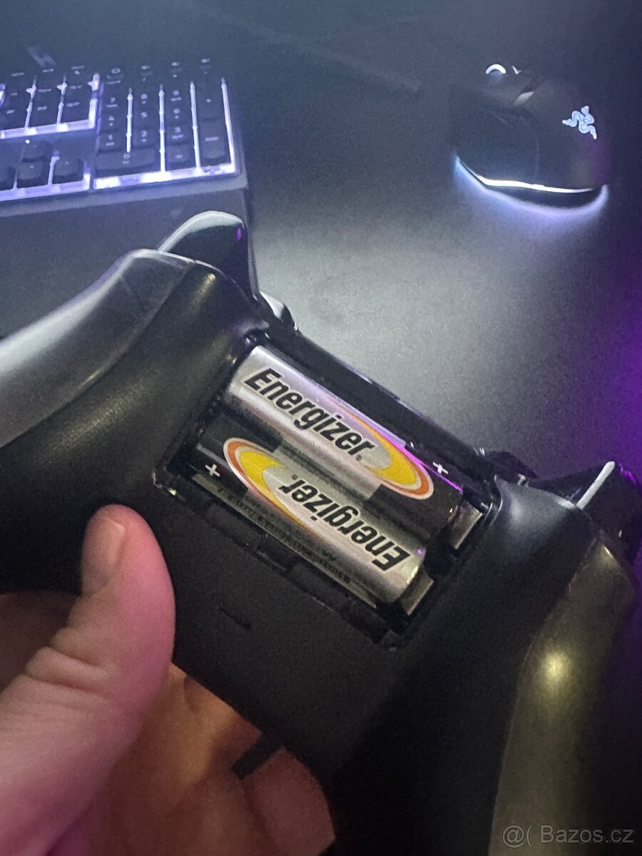 Ovladač na Xbox One - 5