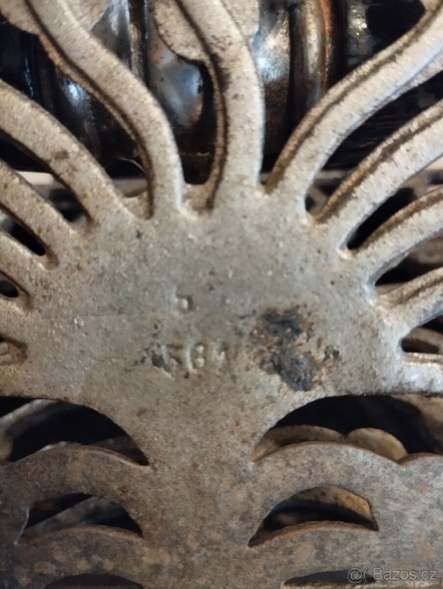 Starožitný uhlák - 5