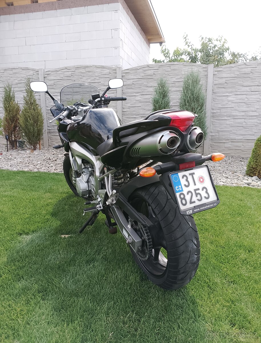 Yamaha FZ6 Fazer pouze 9800 km - 5