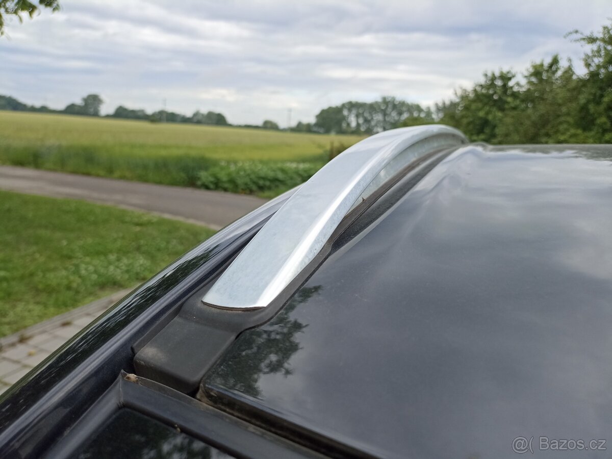 Nosnou patku na střešní příčník Suzuki - 5