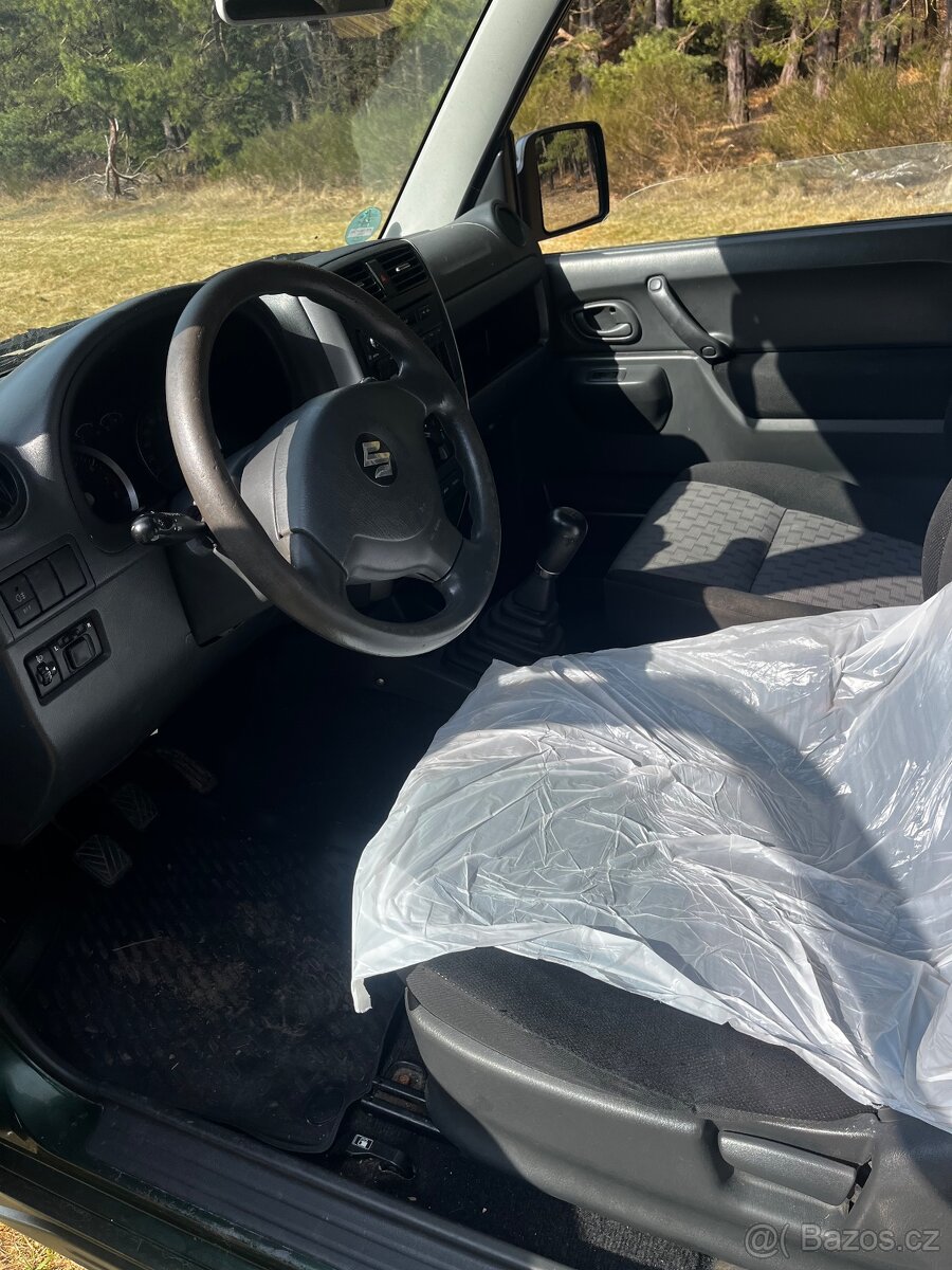 Suzuki Jimny 1.3i , 2010 - 5