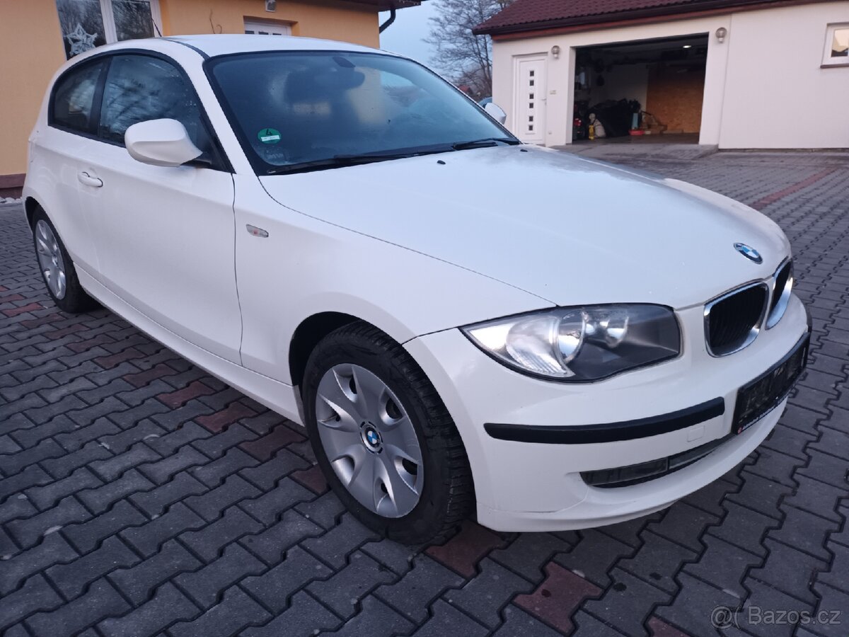BMW 118i 90KW 2010 134.000km dvoje kola... - 5