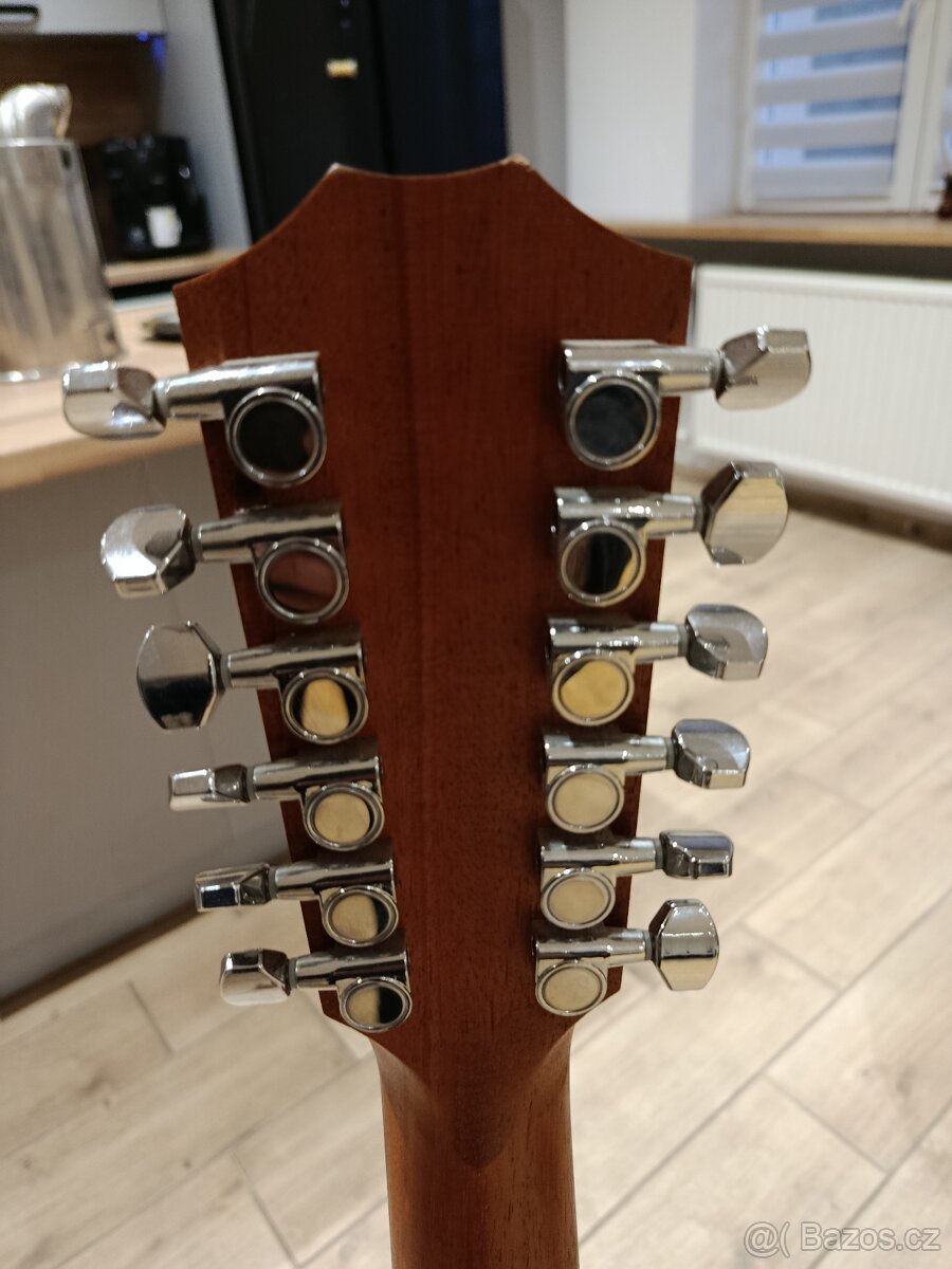 Elektroakustická kytara Taylor 150ce - 5