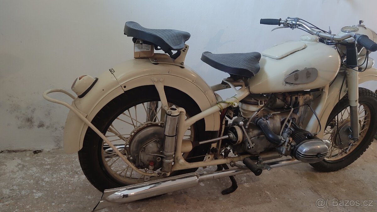 Ural M 61 Dněpr - 5