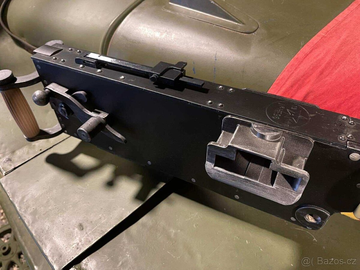 Kulomet Maxim 1910 - 5