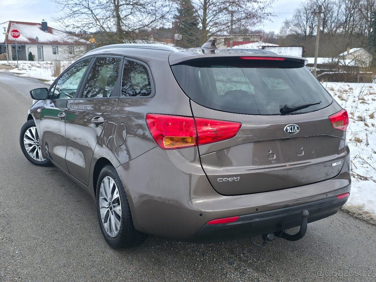 Ceed 1.0T-Gdi 88kw 6mp - senzory, navigace - 5