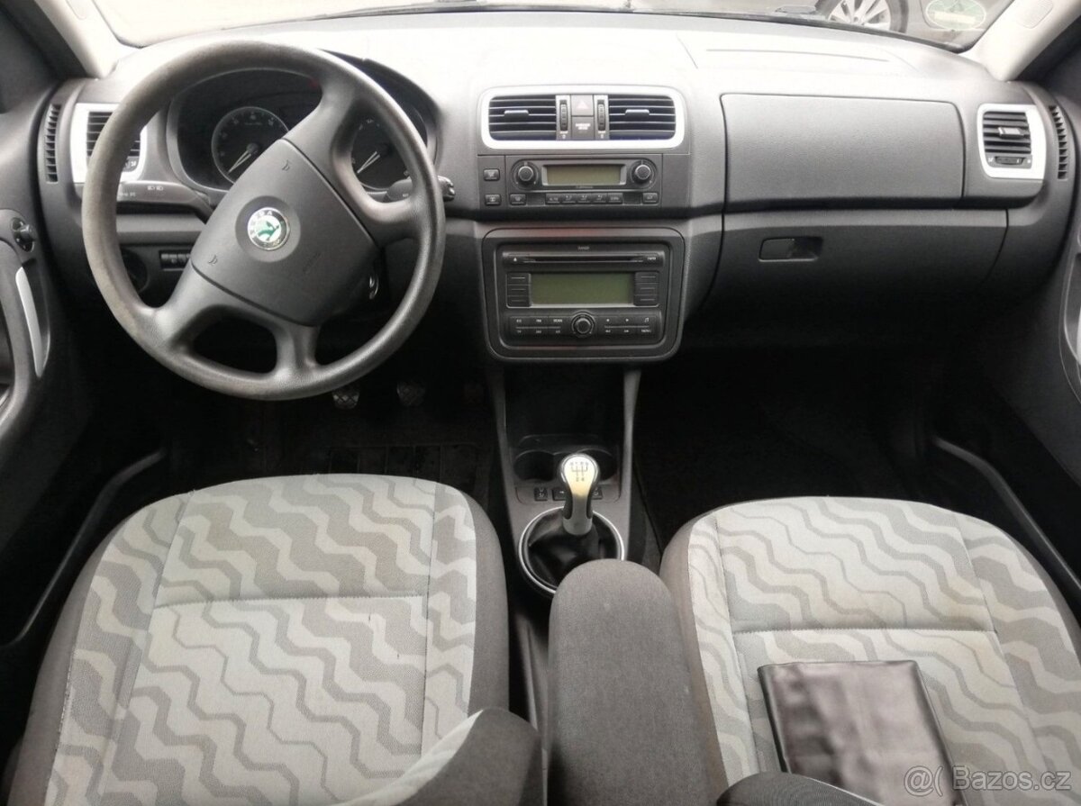 Škoda Roomster 1.6 16V MPI benzín - 5