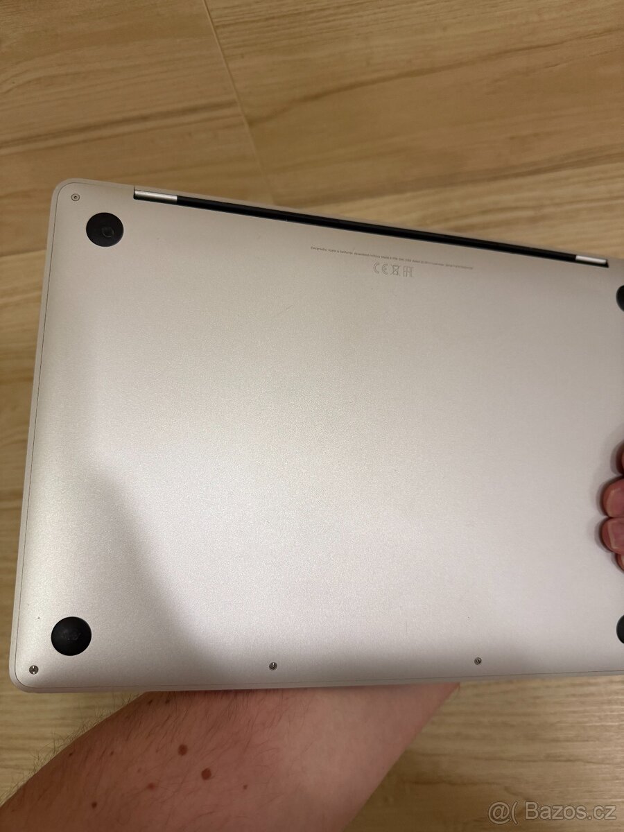 MacBook Pro 2017 i5 8GBRam - 5