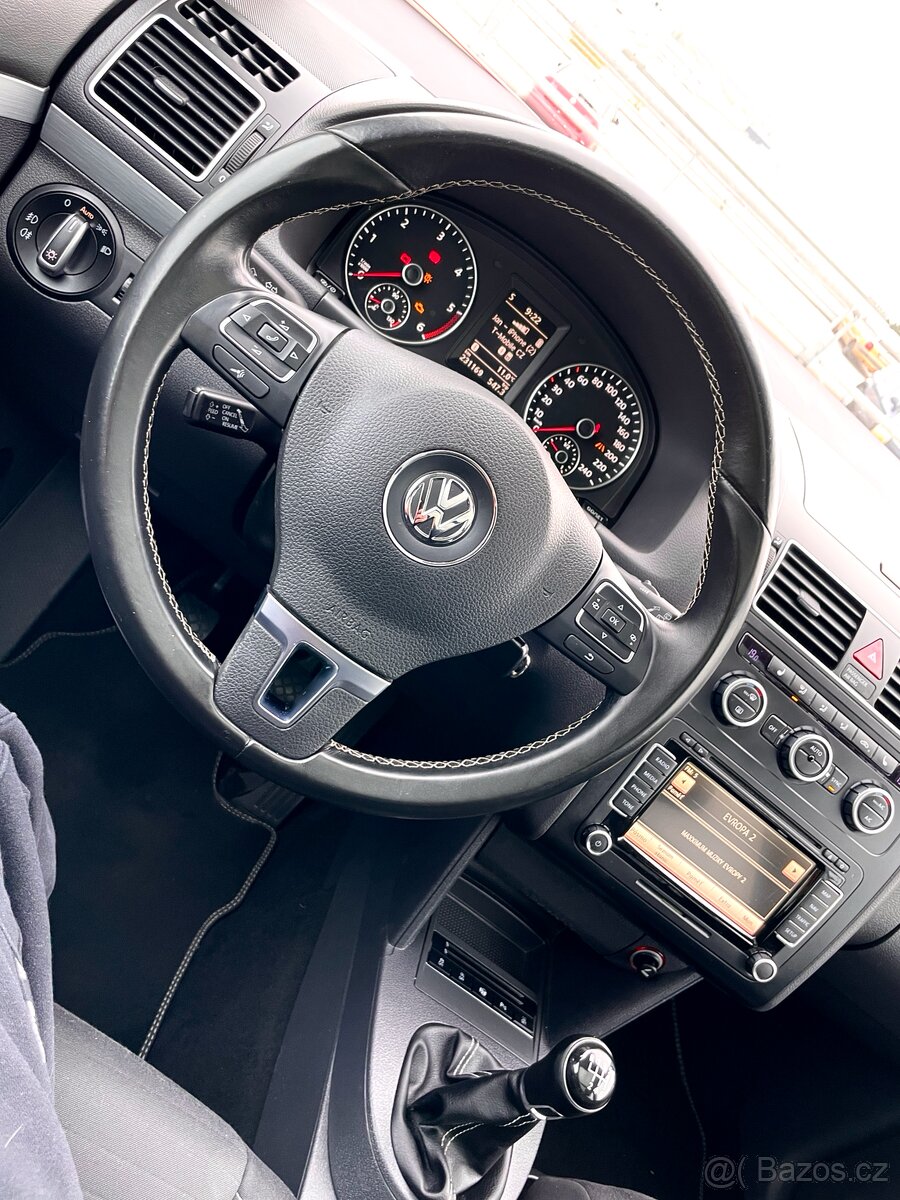 VW Touran - 5