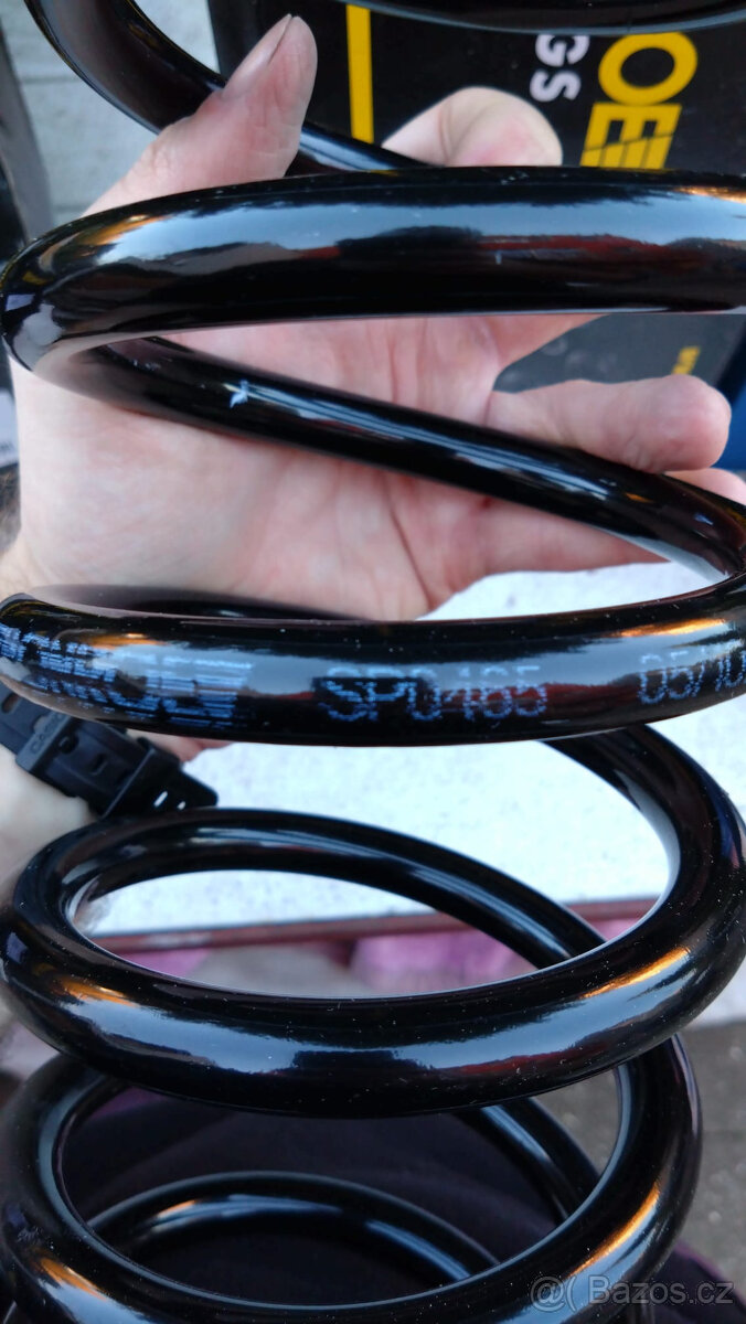 NOVÉ Monroe Pružiny Ford Sierra DOHC+prachovky