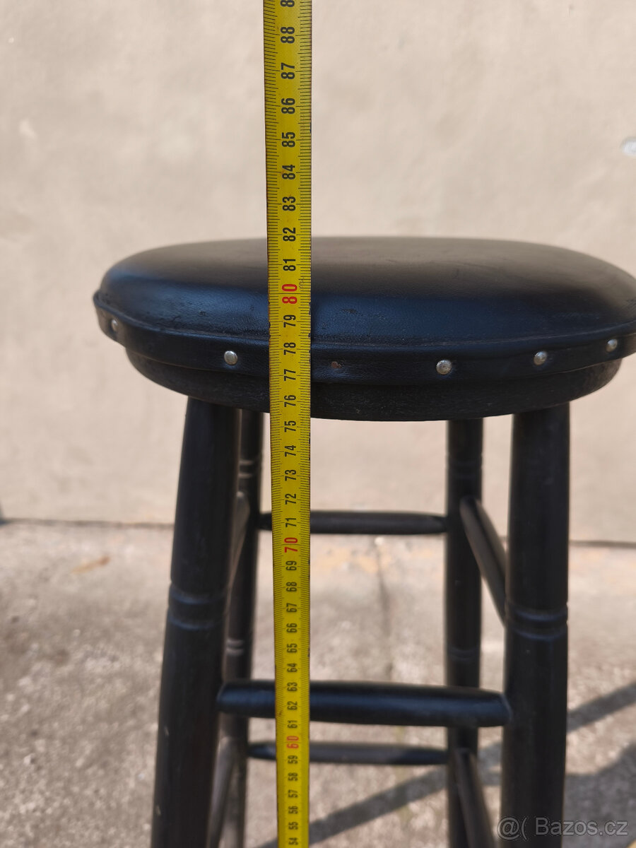 Barový stůl + 2 barové židle - 5