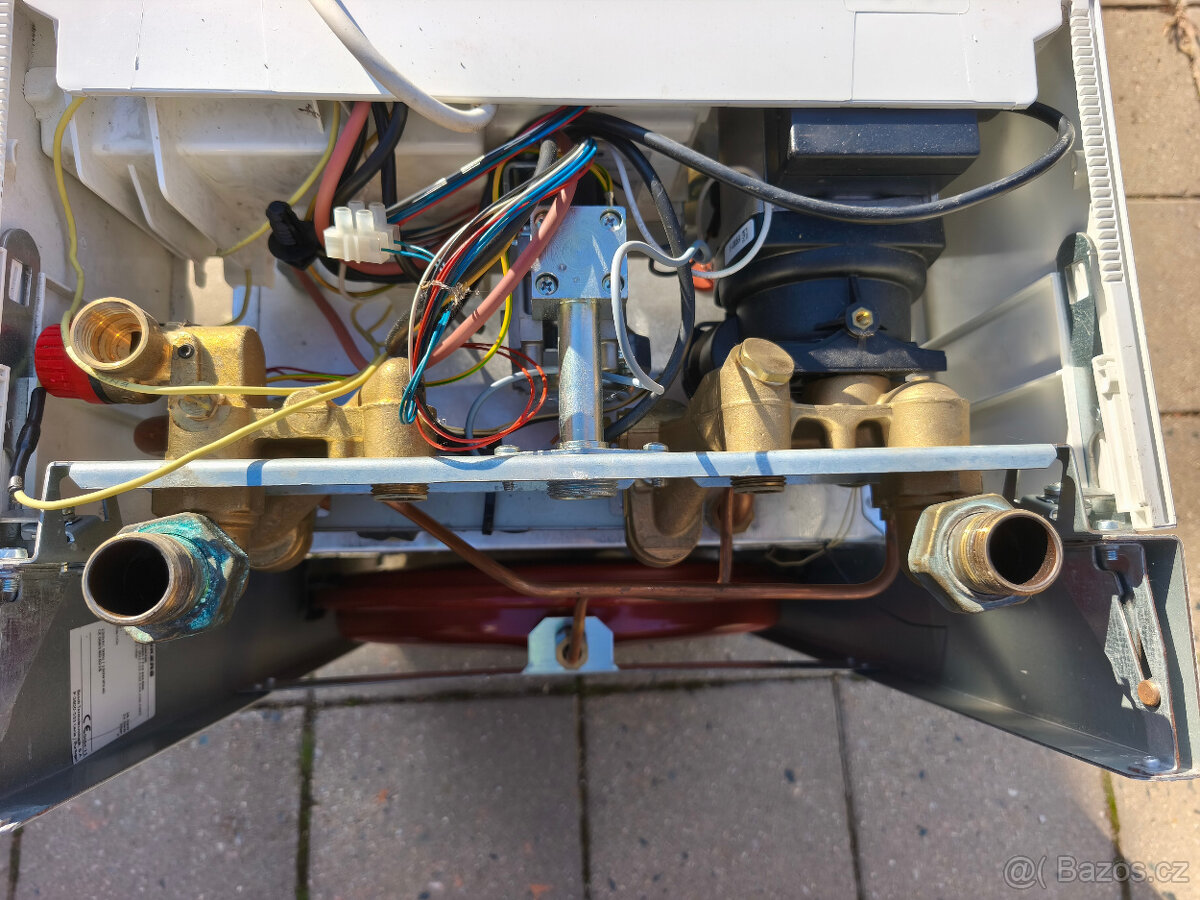 plynový kotel Junkers turbo - 5