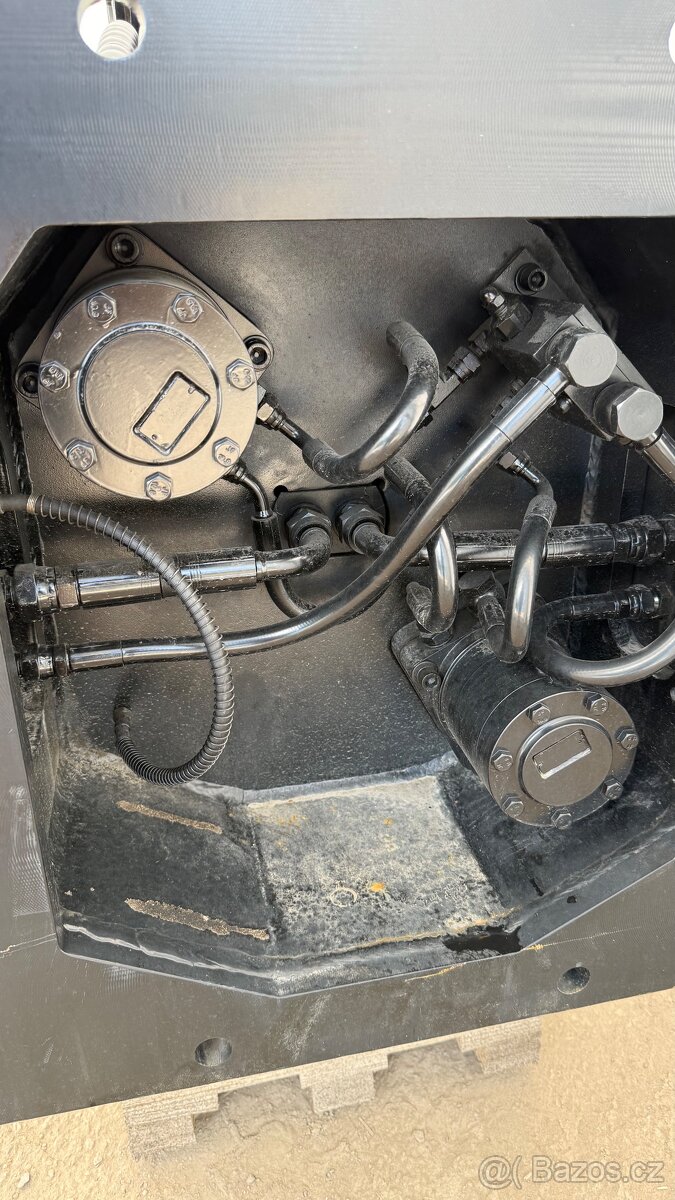 Demoliční nůžky pro bagry 18-26t - 5