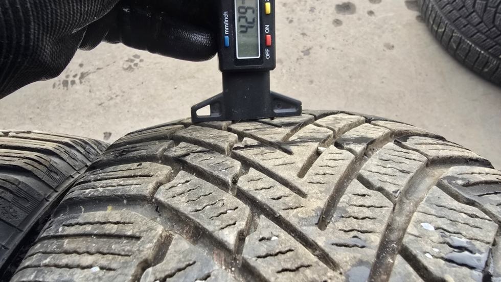 Zimní pneu 205/55/16 Continental - 5