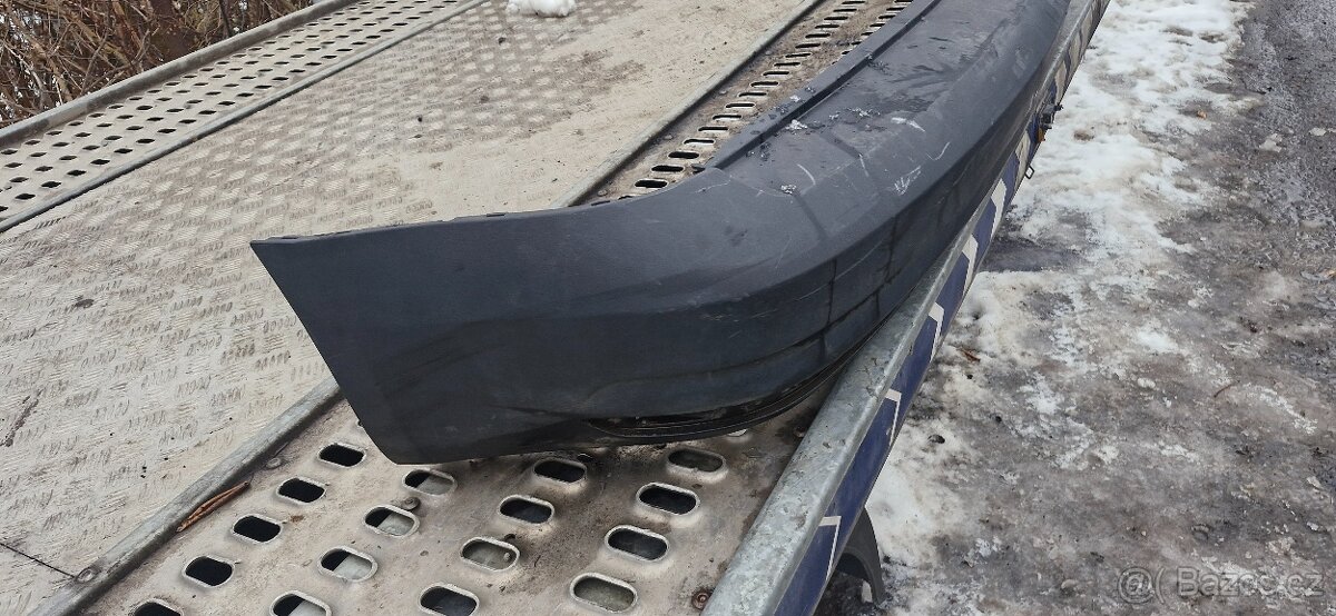 Zadni naraznik vw caddy 2K5 - 5