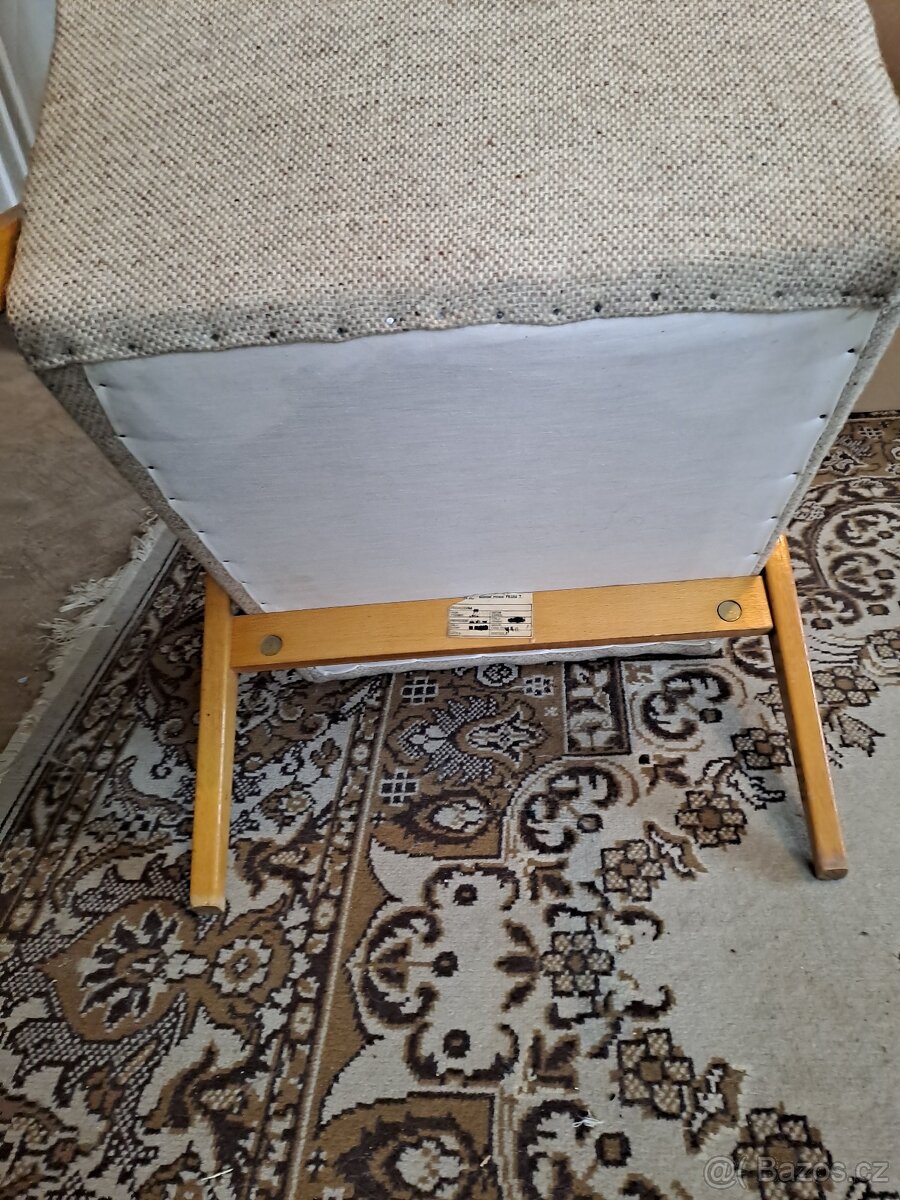 Sedací souprava se stolkem - 5