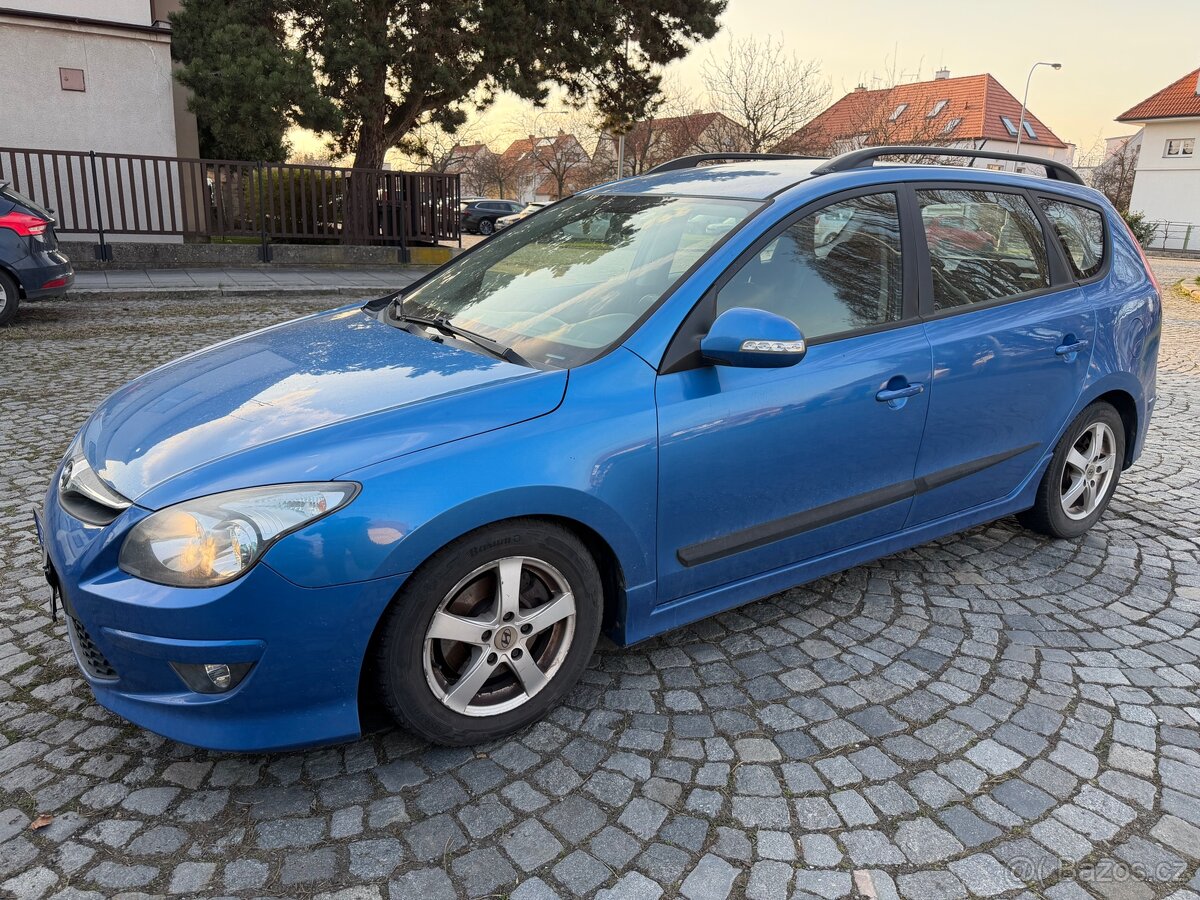 Hyundai i30 CW 1.4 80kW 2011 - 5