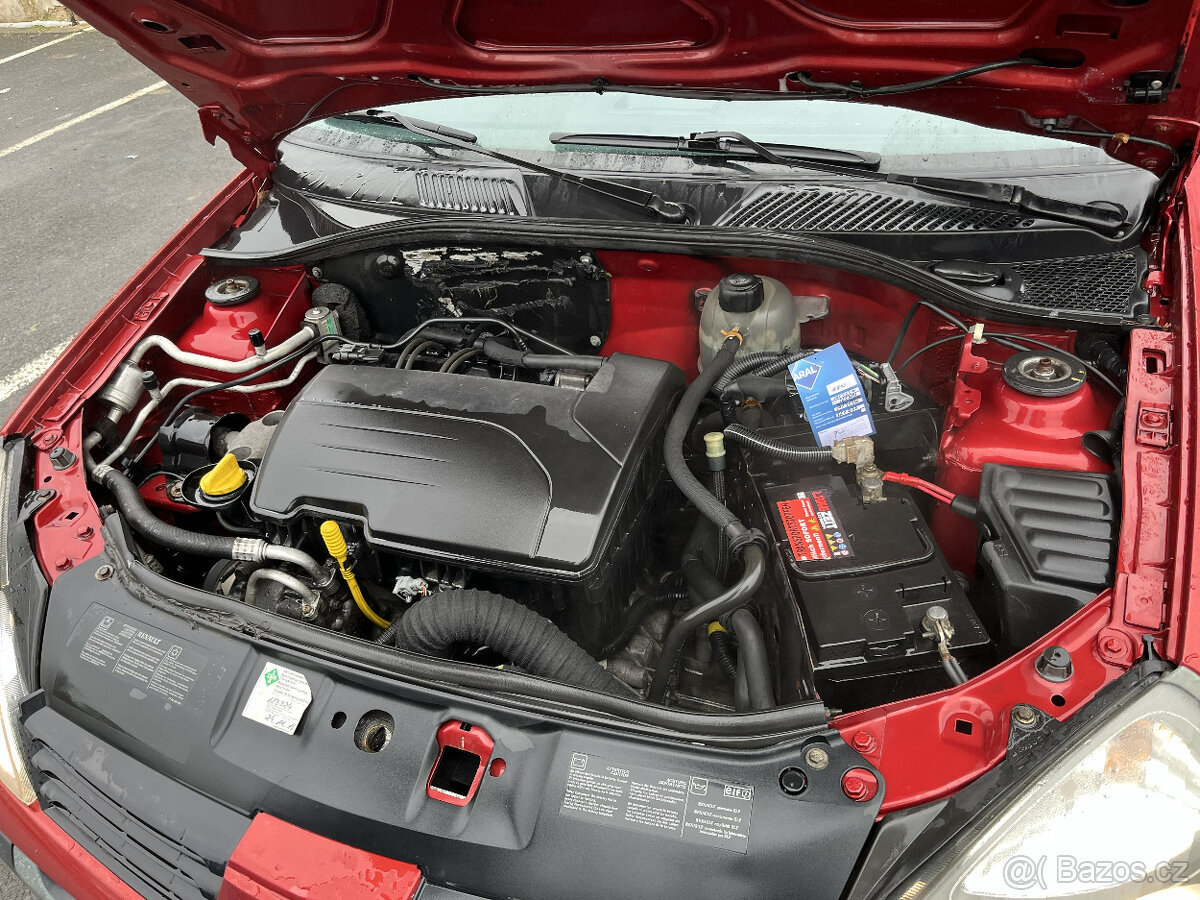 Renault Clio 1.2 16V - 5