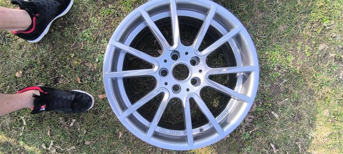 R 18 5x114,3 - 5