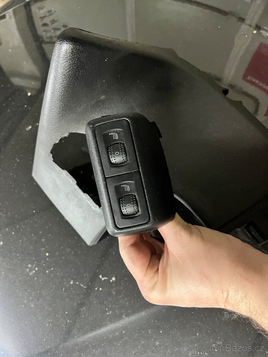 RARE držák ovladačů policie / taxi VW Golf 4 / Bóra - 5