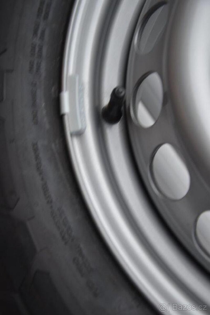 225/65 R16C sada Continental Mercedes Sprinter - 5