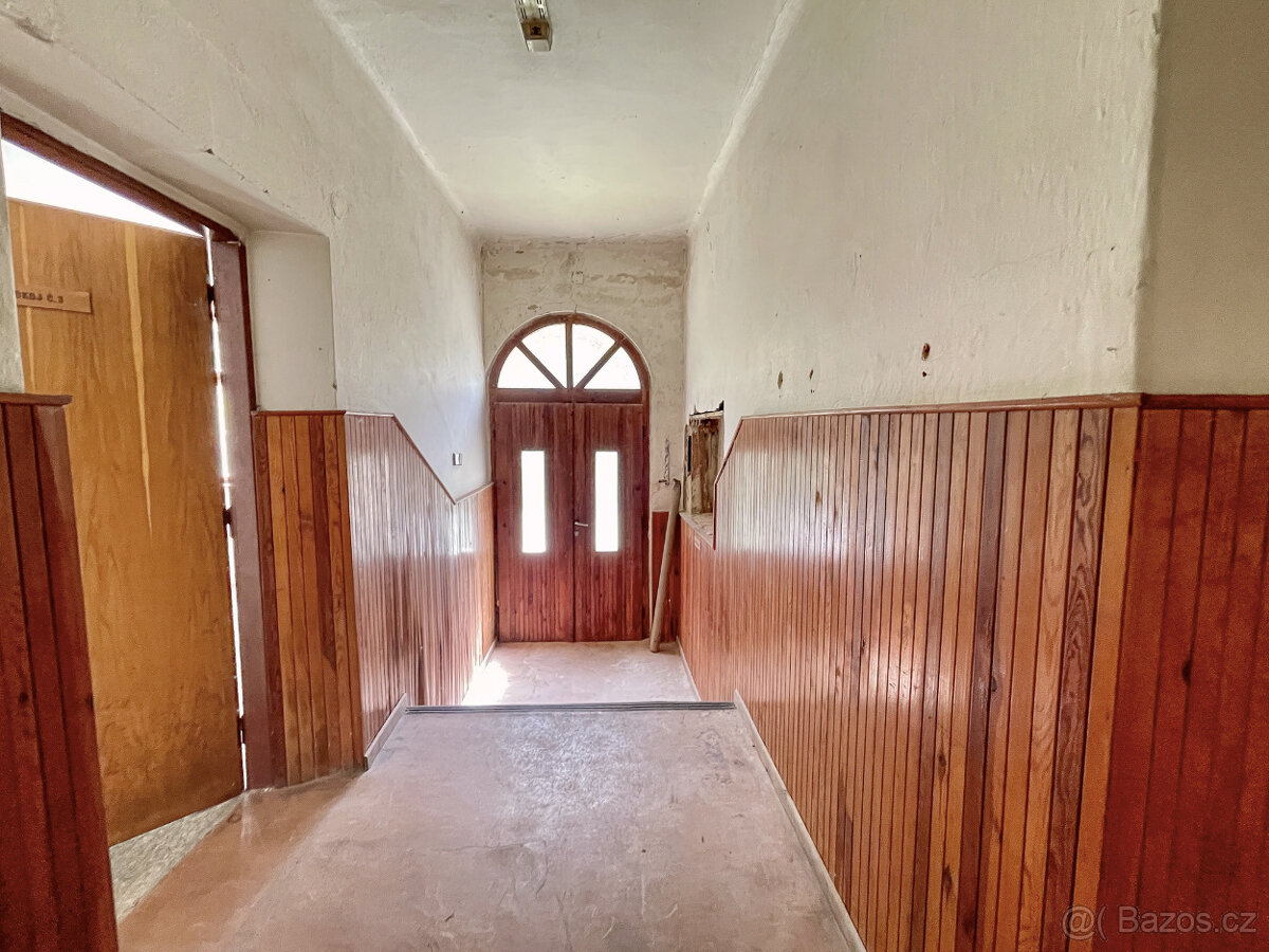 Prodej apartmánového domu k rekonstrukci Hor. Vltavice - 5