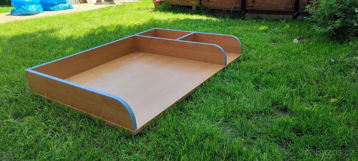 Přebalovací pult zakázková výroba - 5