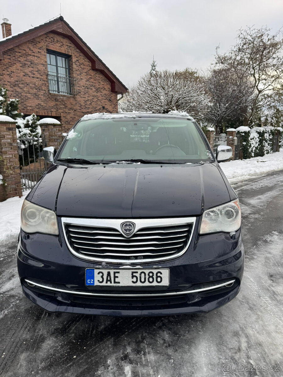 Lancia Voyager 2.8 CRD, automat, 7 míst - 5