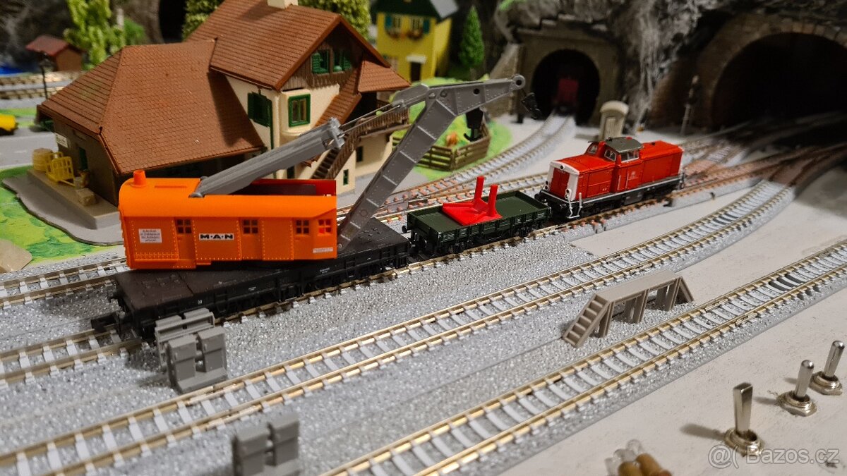 Vláčky N - diesel BR 212 Arnold s jeřábem - 5