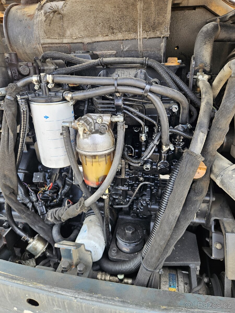 Pasovy Bagr Hyundai cr9 Robex - 5