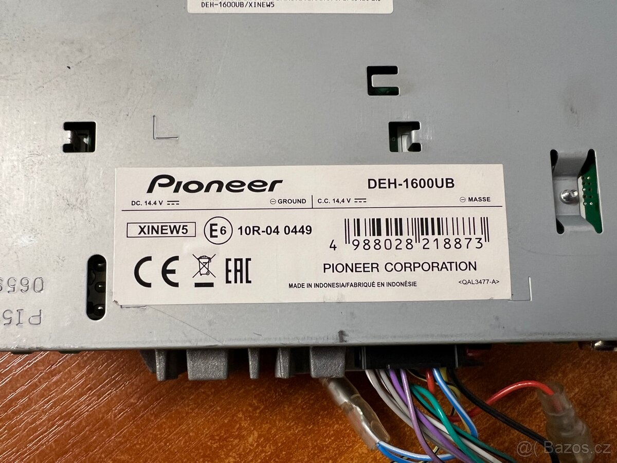 Autorádio Pioneer CD MP3 AUX USB 3.5 Jack - 5