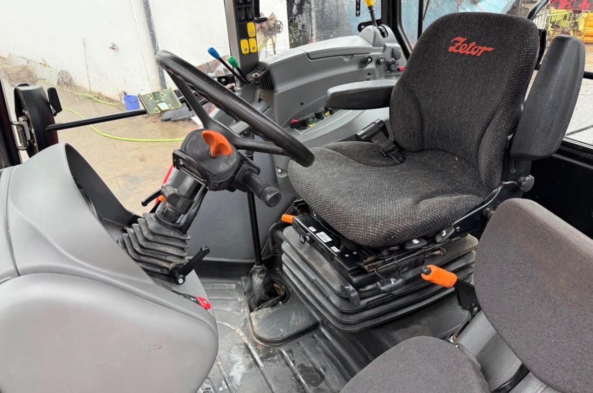 Zetor Forterra 140 HSX – TOP STAV + Výbava (secí stroj + vle - 5