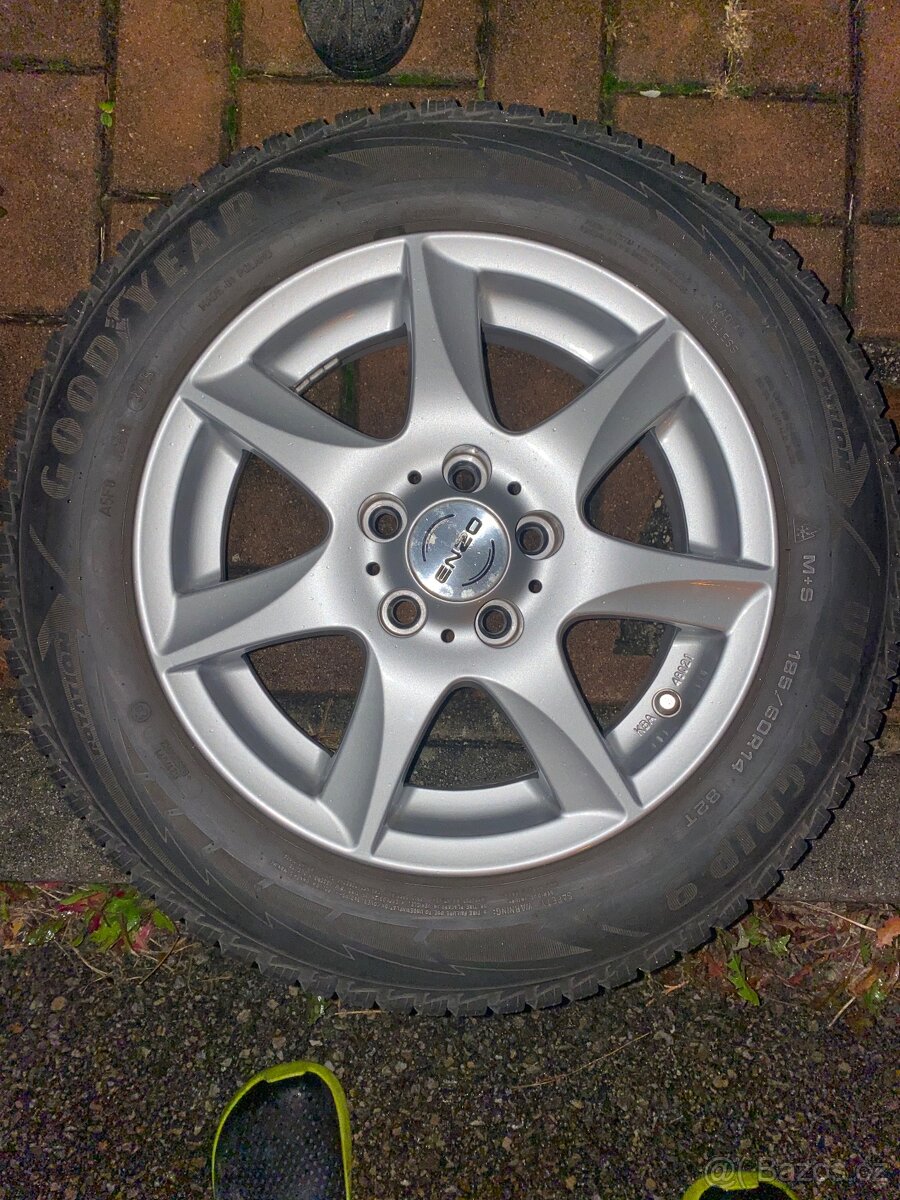 Zimní ALU komplety 185/60/14 GoodYear 5,5Jx14 - 5