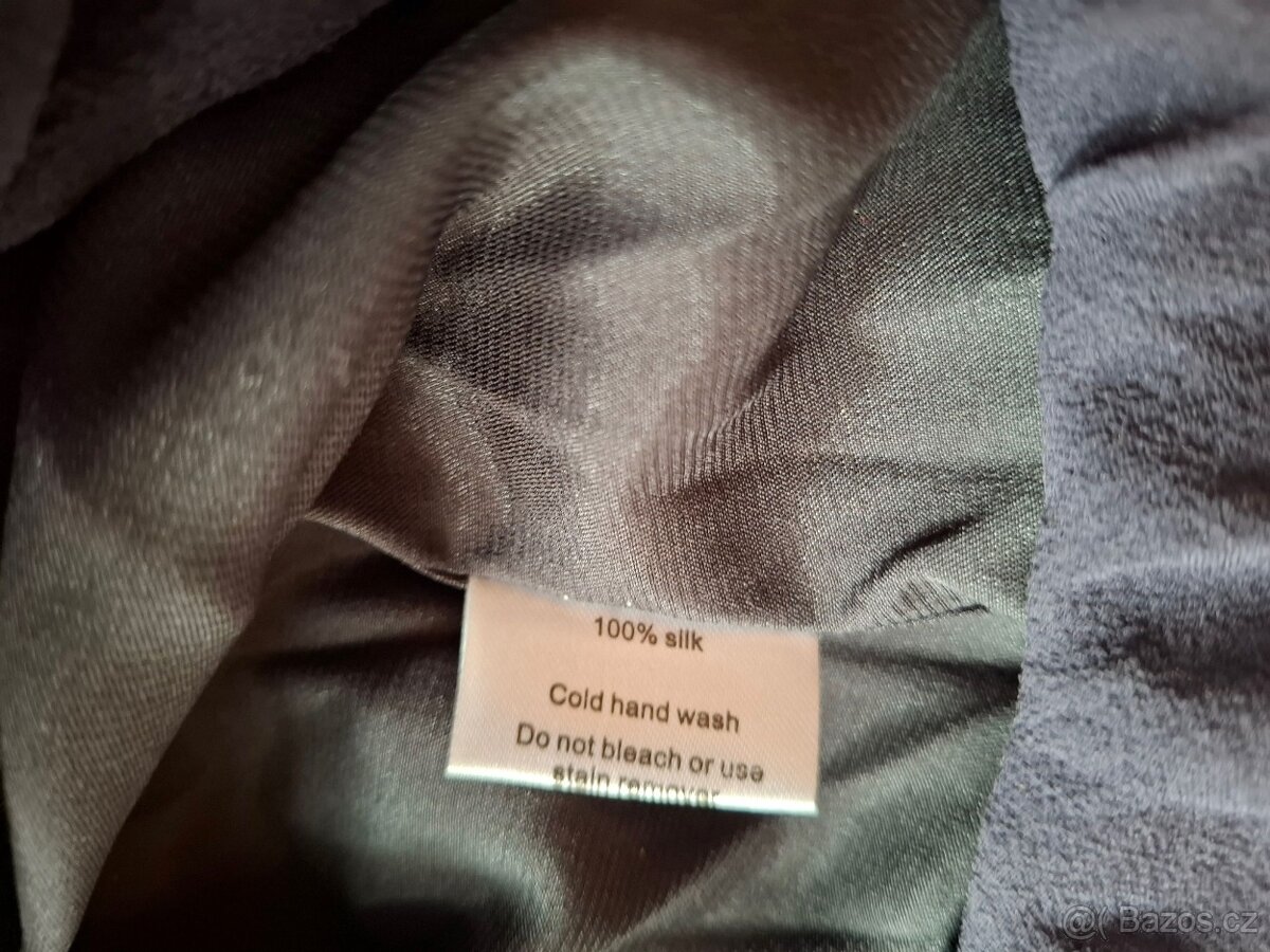 Černé hedvábné letní šaty - 5