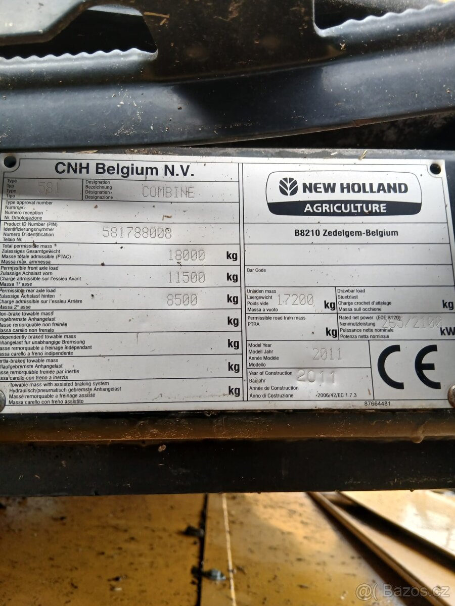 Kombajn New Holland CX 8080 - 5